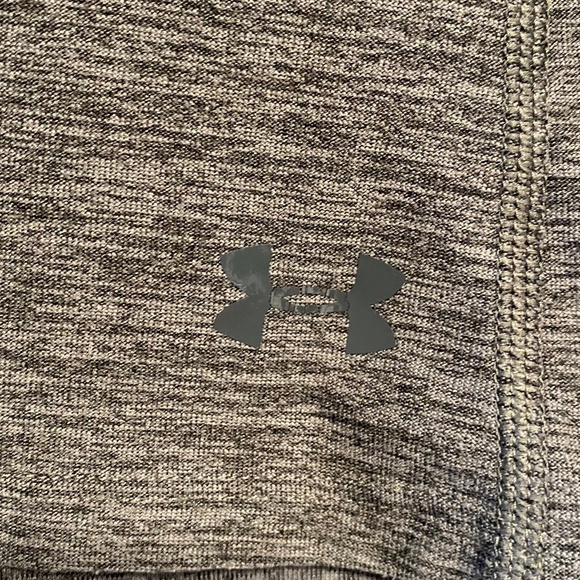 Under Armour Cold Gear Long Sleeve V-Neck Top - Picture 3 of 8